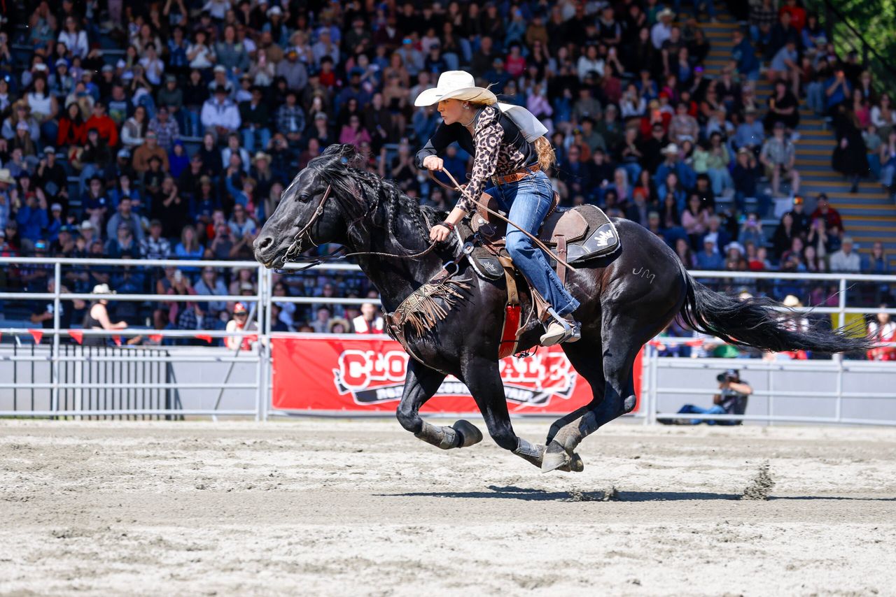Sloan McFarlane – Barrel Racing Finals Winner